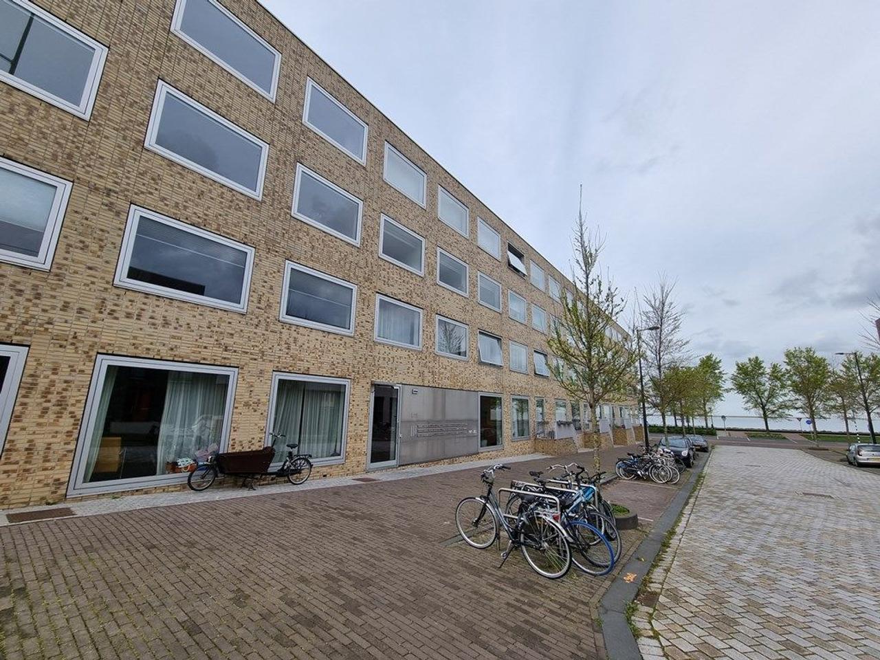 3-kamerappartement aan het water - Afbeelding 18