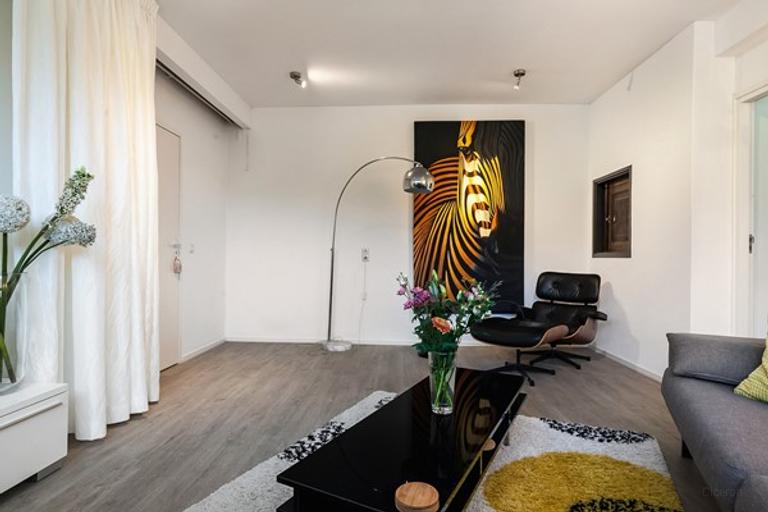 Gemeubileerd 2-kamerappartement - Afbeelding 5