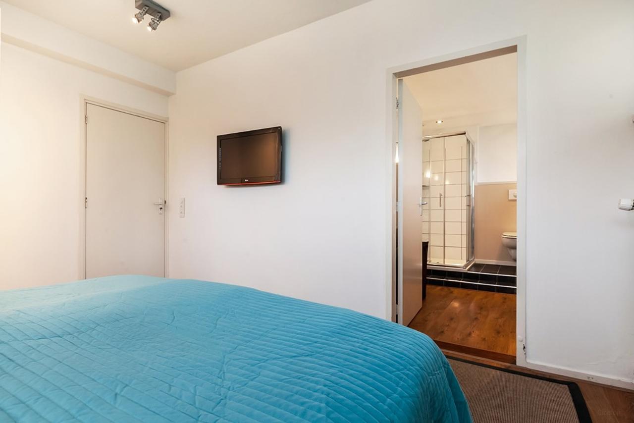 Gemeubileerd 2-kamerappartement - Afbeelding 11