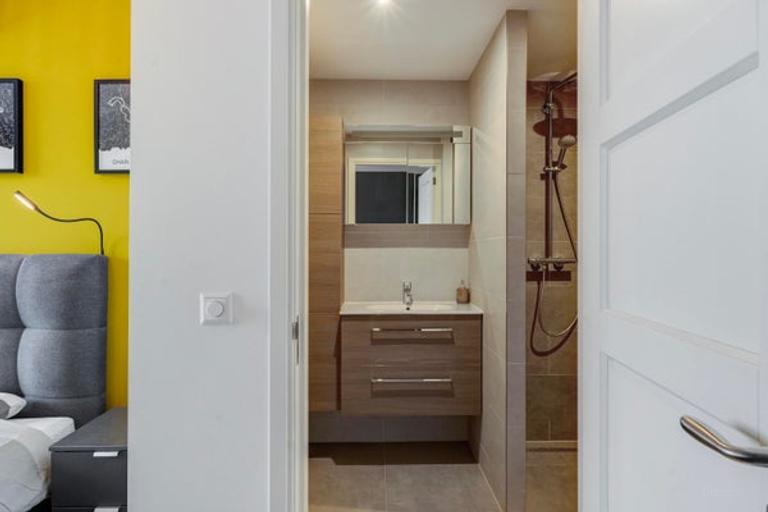 Gemeubileerd 3-kamerappartement met balkon - Afbeelding 19
