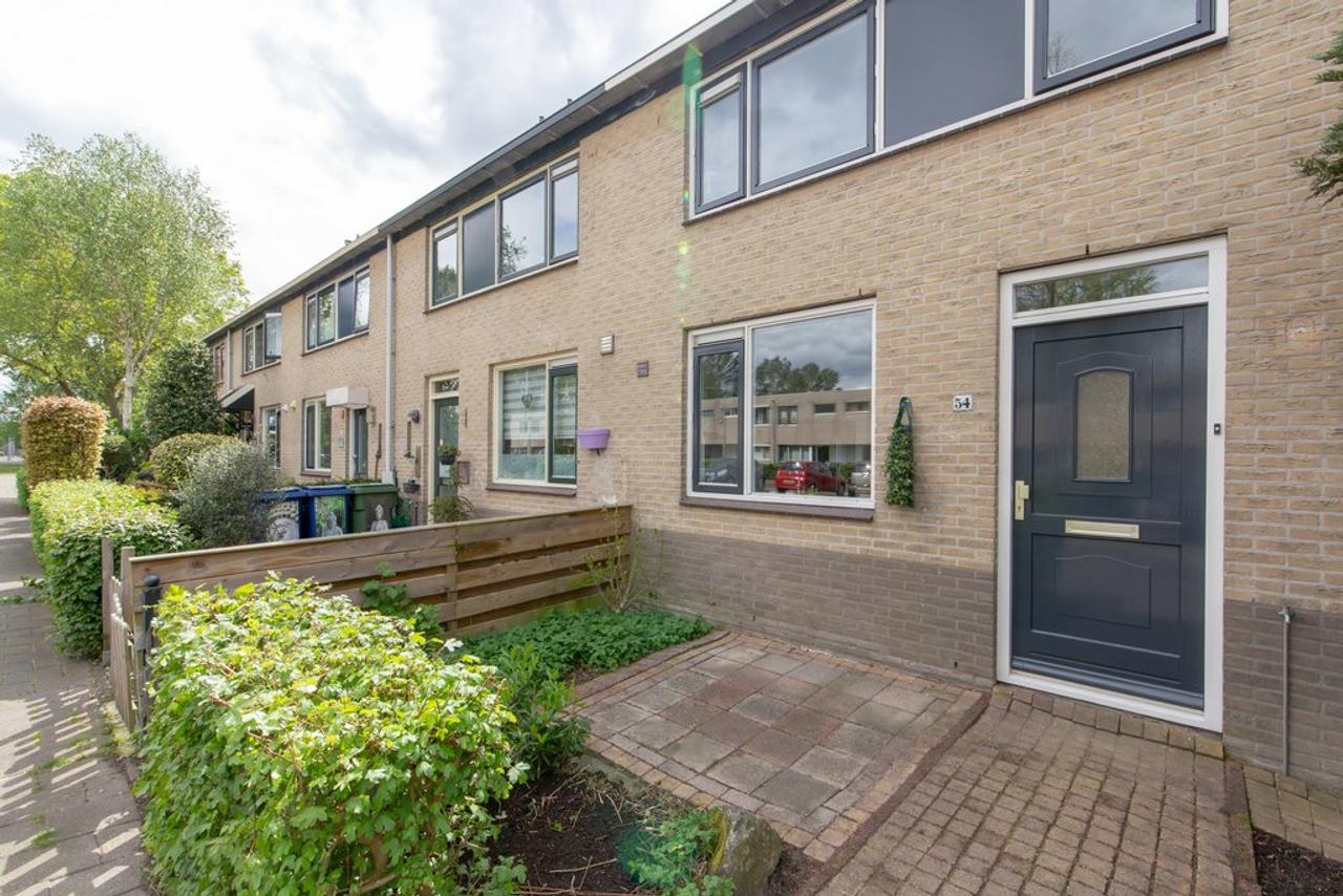 4-slaapkamer woning met tuin in Almere - Afbeelding 2