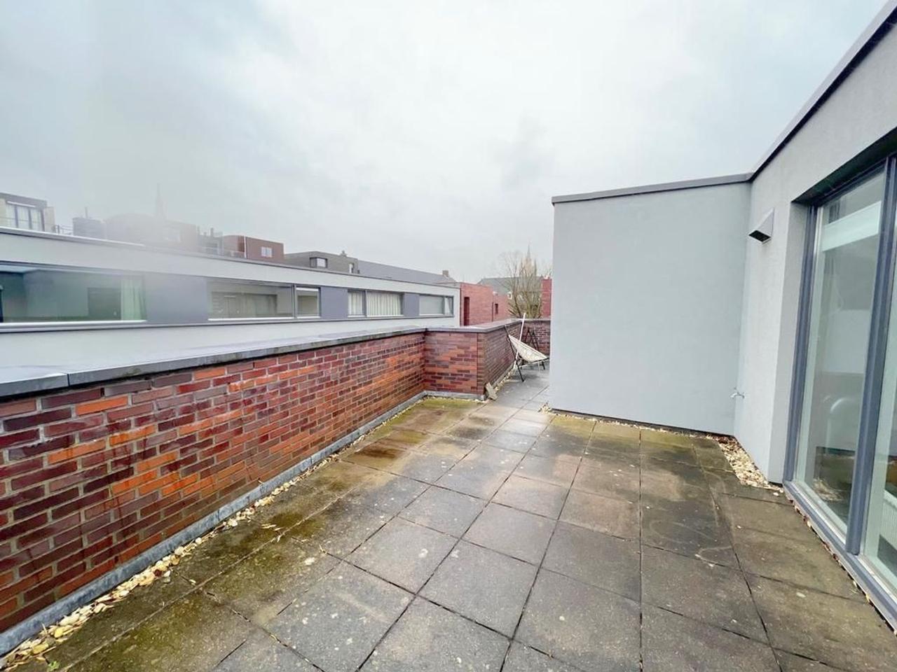 Herenhuis met garage in hartje Delft - Afbeelding 21