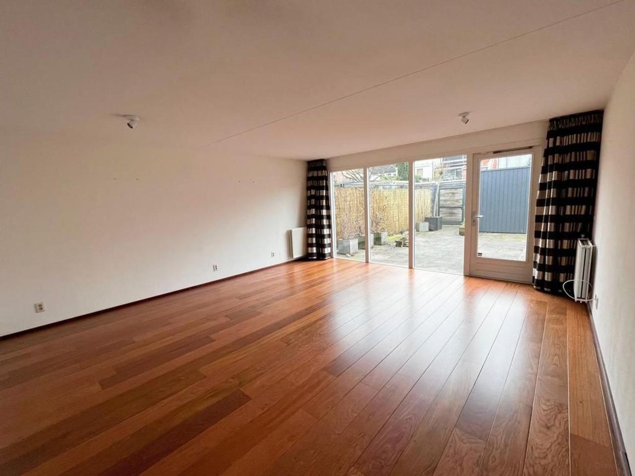 Herenhuis met garage in hartje Delft - Afbeelding 3