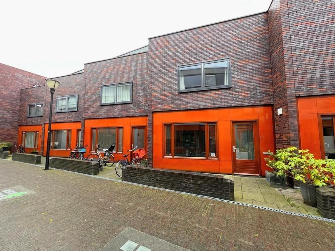Herenhuis met garage in hartje Delft - Afbeelding 2