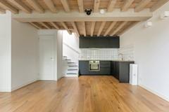 2-bedroom apartment with garden - Image 4