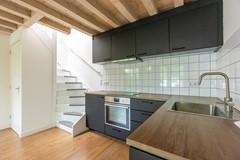 2-bedroom apartment with garden - Image 5