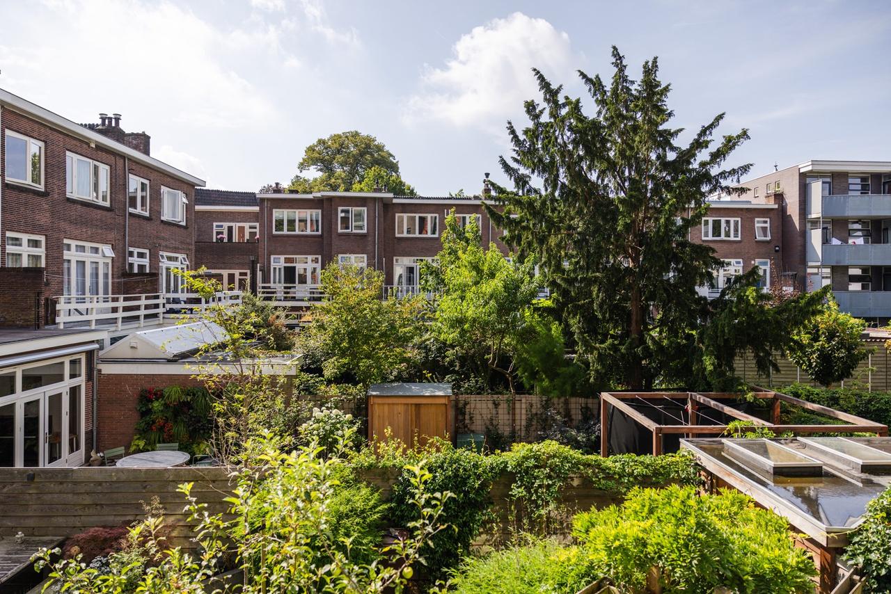 97m² living in a former church in Oudwijk - Image 10