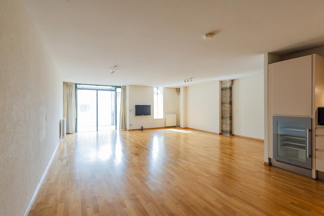 97m² living in a former church in Oudwijk - Image 7