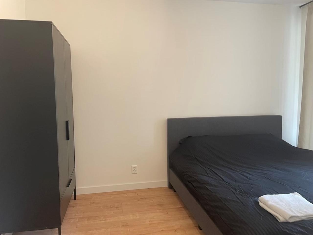Furnished 2-Bedroom Apartment with Balcony - Image 6