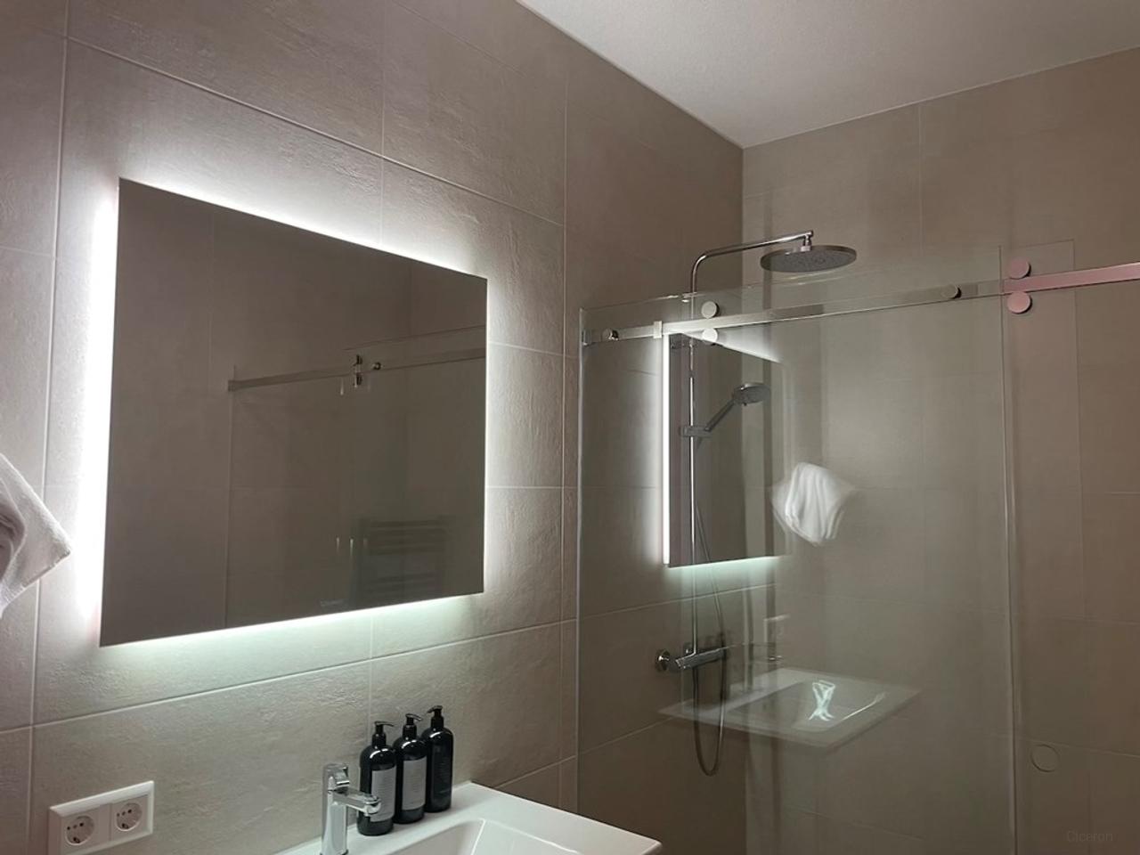 Furnished 2-Bedroom Apartment with Balcony - Image 7