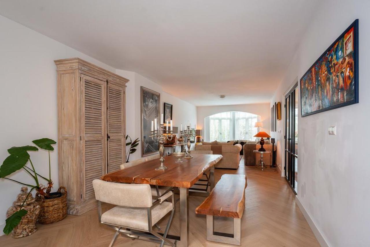 Dubbel bovenhuis met 4 slaapkamers - Afbeelding 7