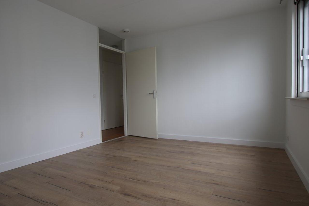107 m2 appartement met 3 slaapkamers - Afbeelding 10