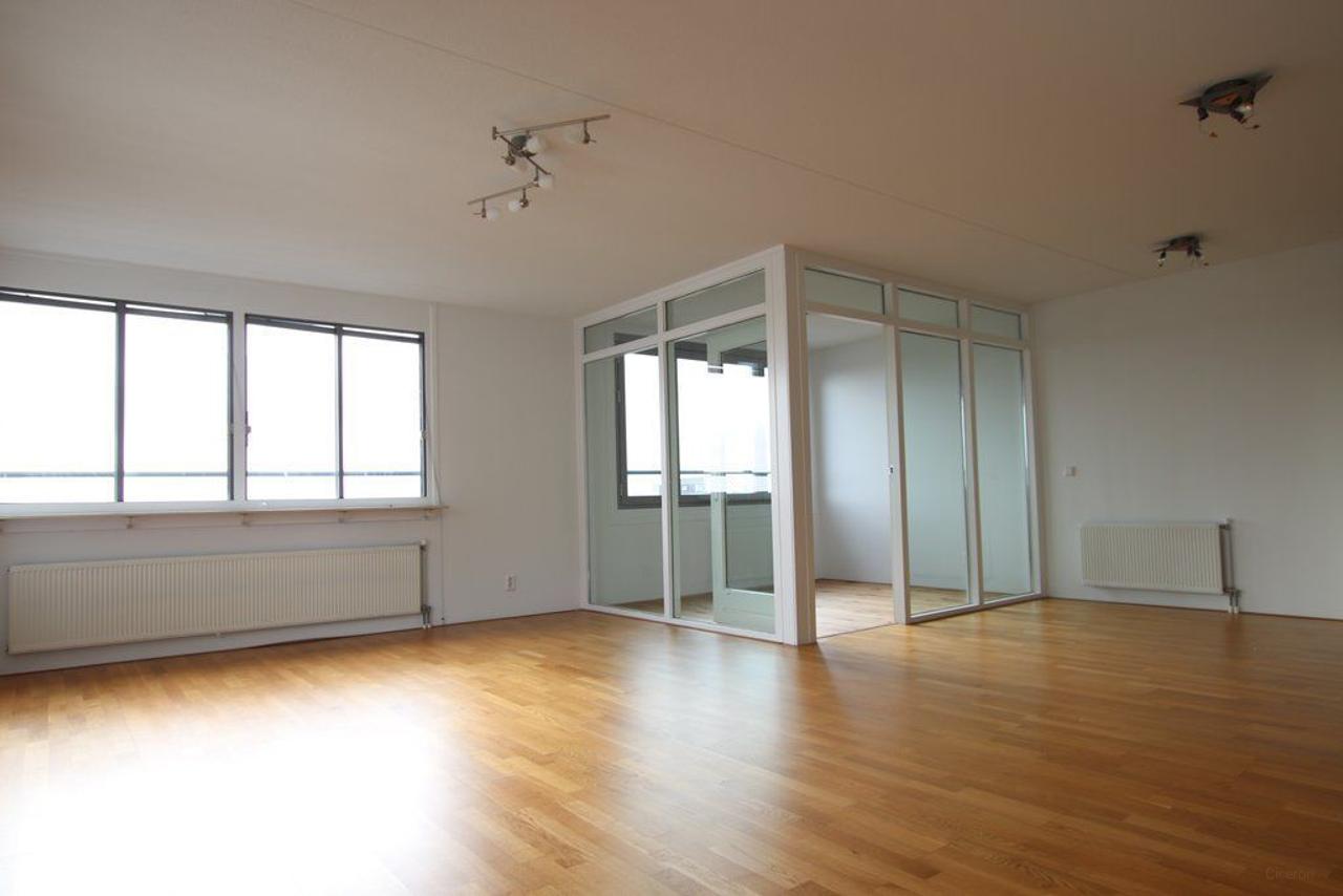 107 m2 appartement met 3 slaapkamers - Afbeelding 3