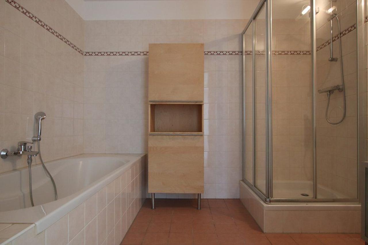 107 m2 appartement met 3 slaapkamers - Afbeelding 11