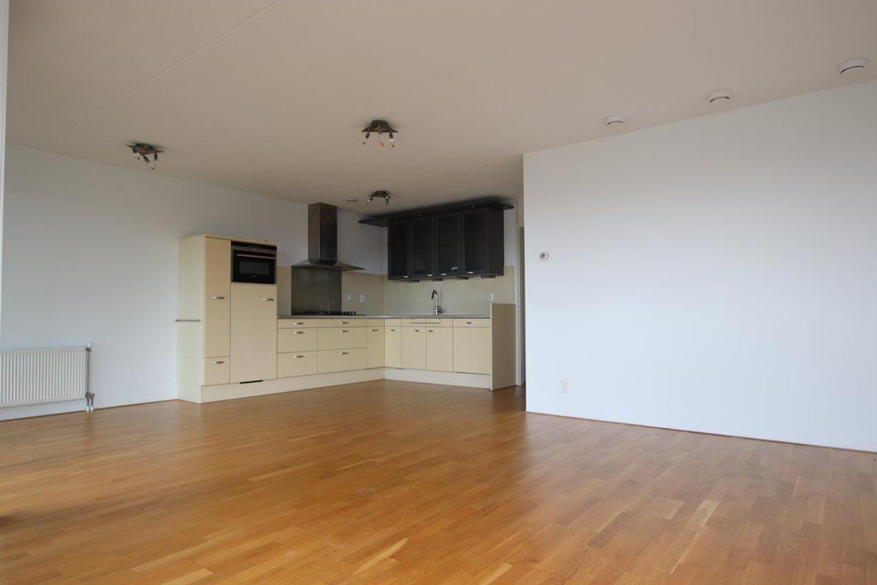 107 m2 appartement met 3 slaapkamers - Afbeelding 4