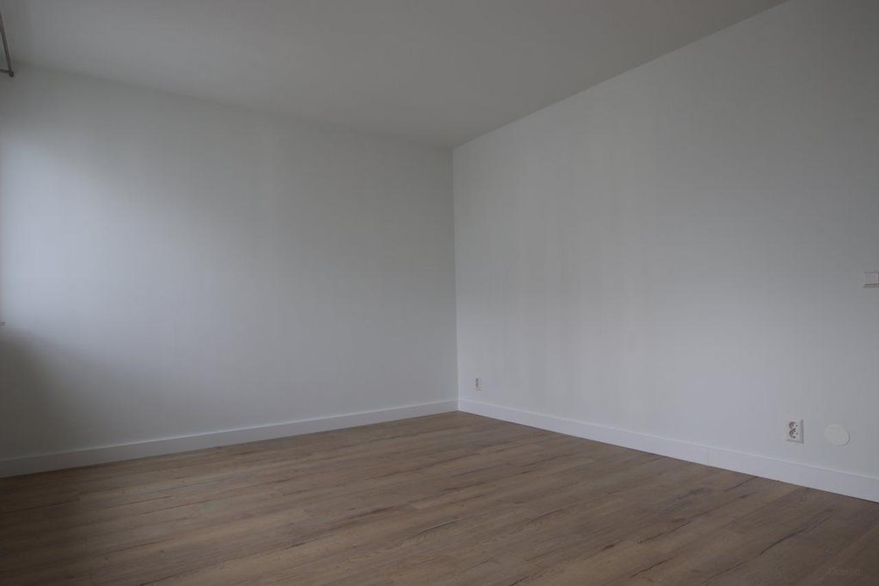 107 m2 appartement met 3 slaapkamers - Afbeelding 9