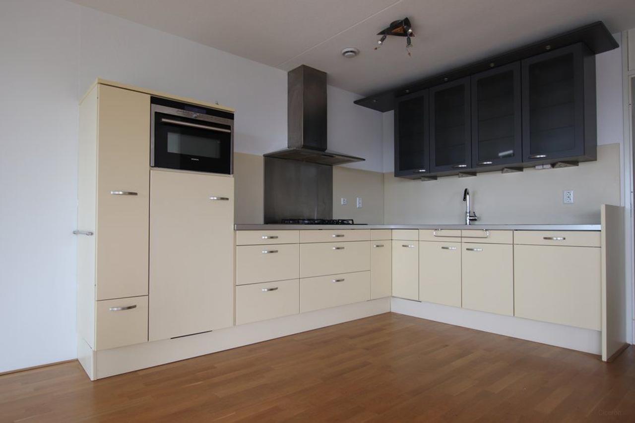 107 m2 appartement met 3 slaapkamers - Afbeelding 6