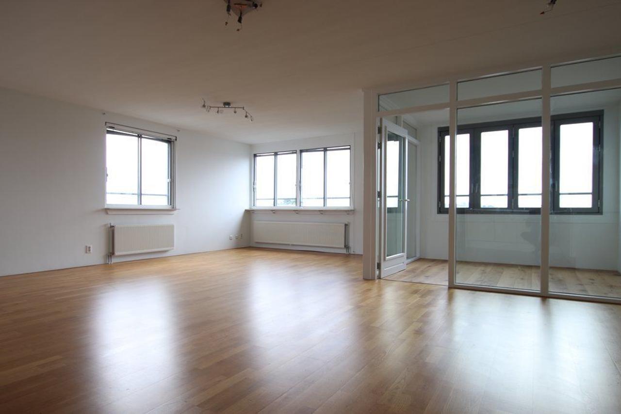 107 m2 appartement met 3 slaapkamers - Afbeelding 2