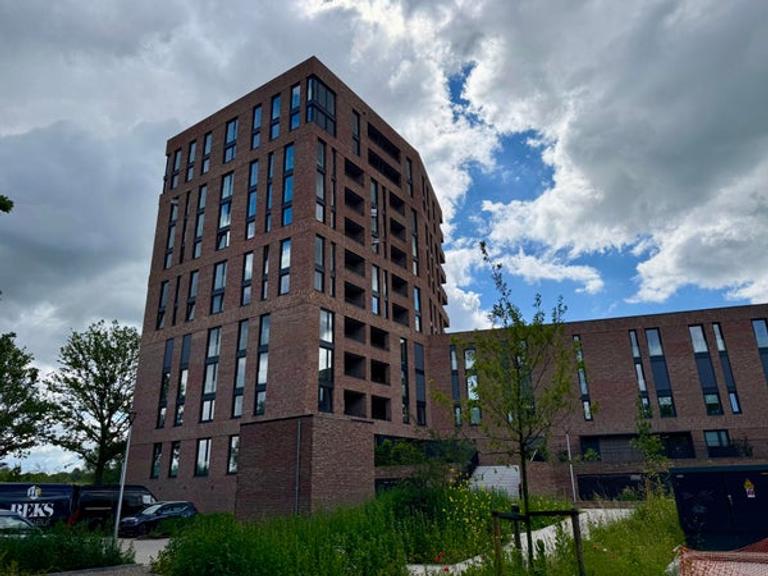 2-slaapkamerappartement met parking - Afbeelding 16