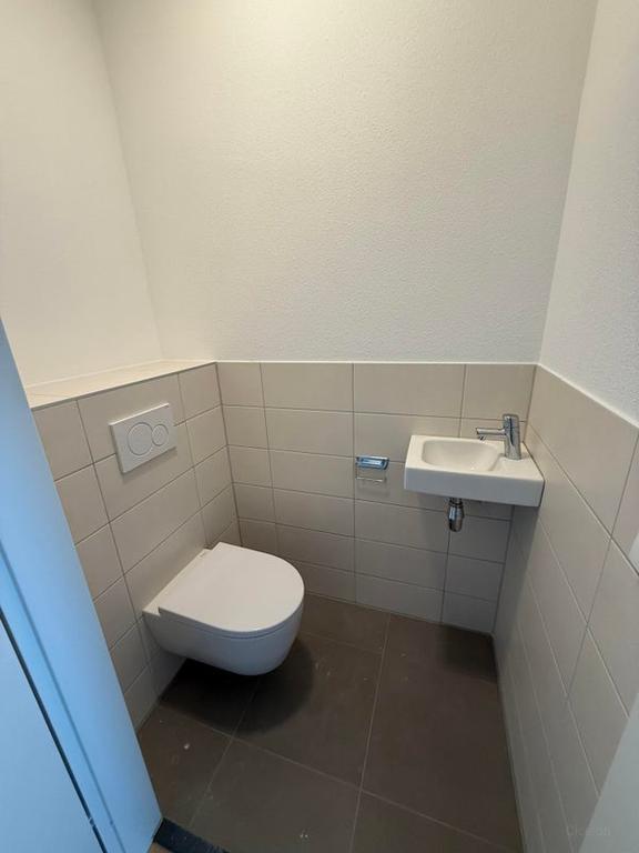 2-slaapkamerappartement met parking - Afbeelding 11