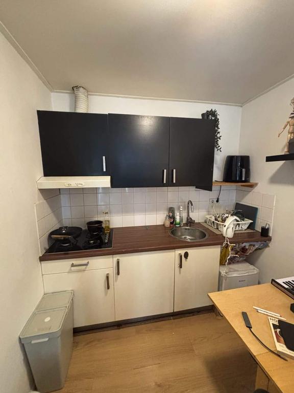 Studentenkamer met eigen keuken - Afbeelding 4