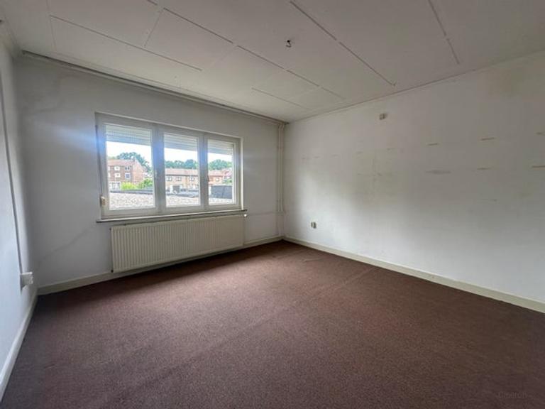 199 m2 huis met 6 slaapkamers - Afbeelding 10