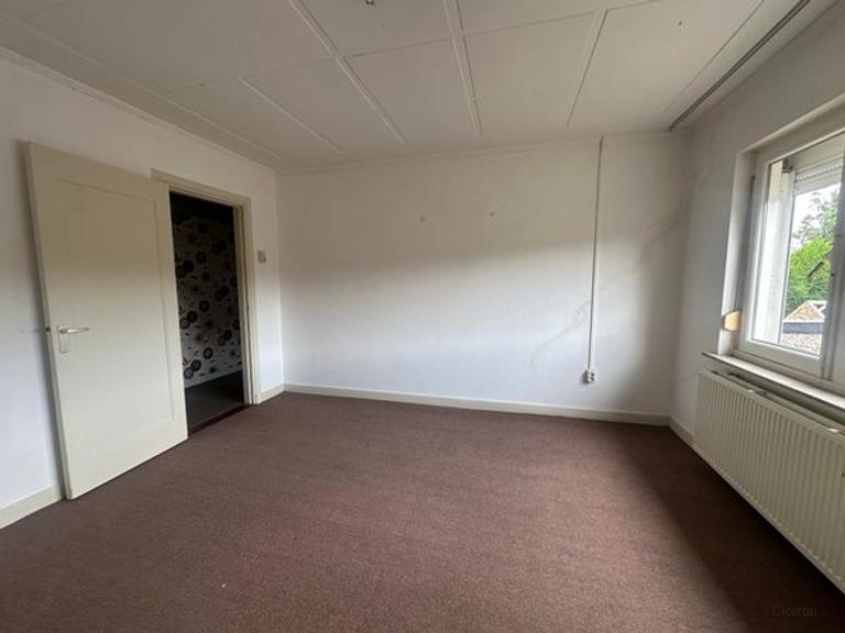 199 m2 huis met 6 slaapkamers - Afbeelding 12