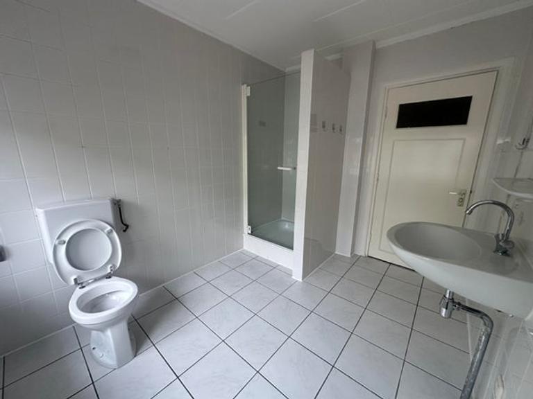 199 m2 huis met 6 slaapkamers - Afbeelding 20