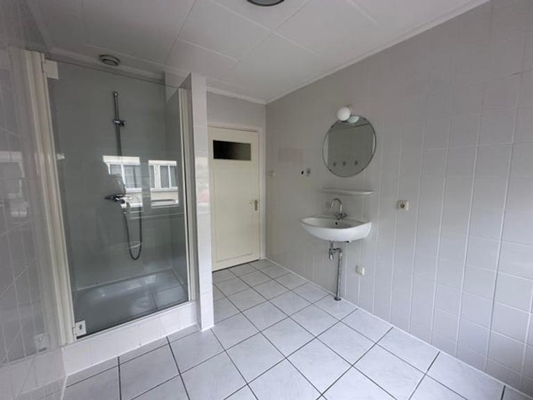 199 m2 huis met 6 slaapkamers - Afbeelding 19