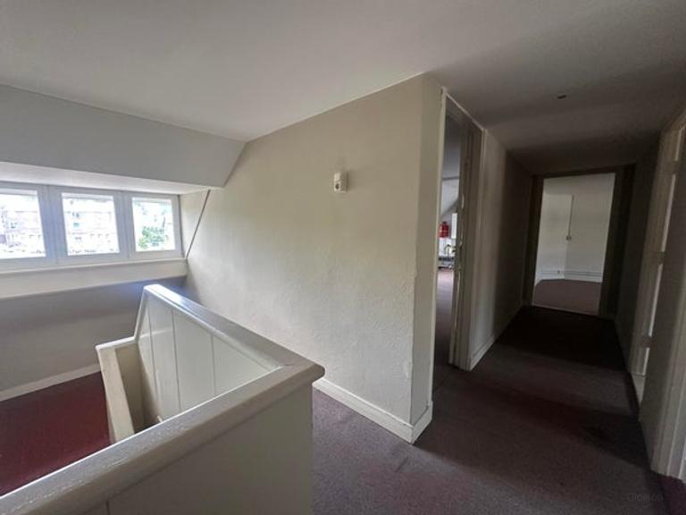 199 m2 huis met 6 slaapkamers - Afbeelding 4