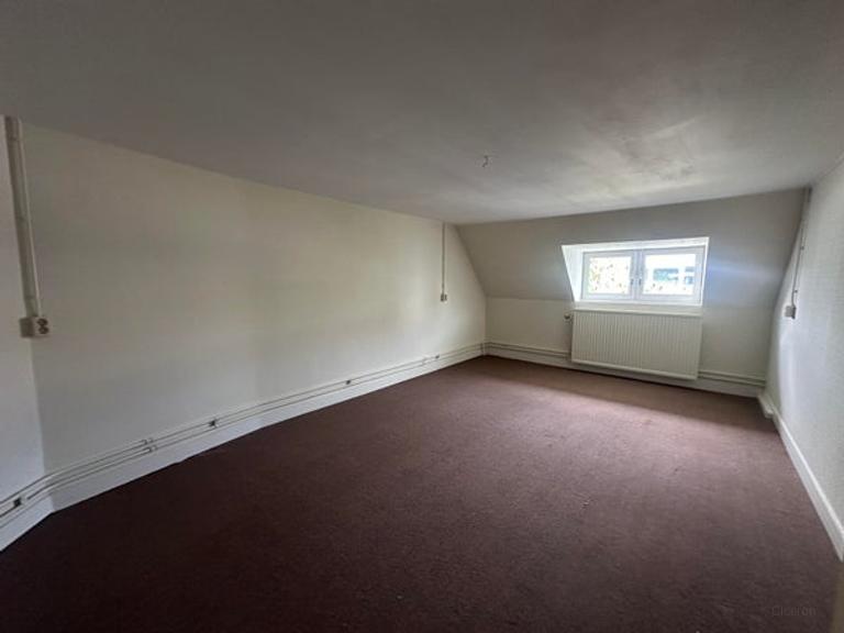 199 m2 huis met 6 slaapkamers - Afbeelding 2