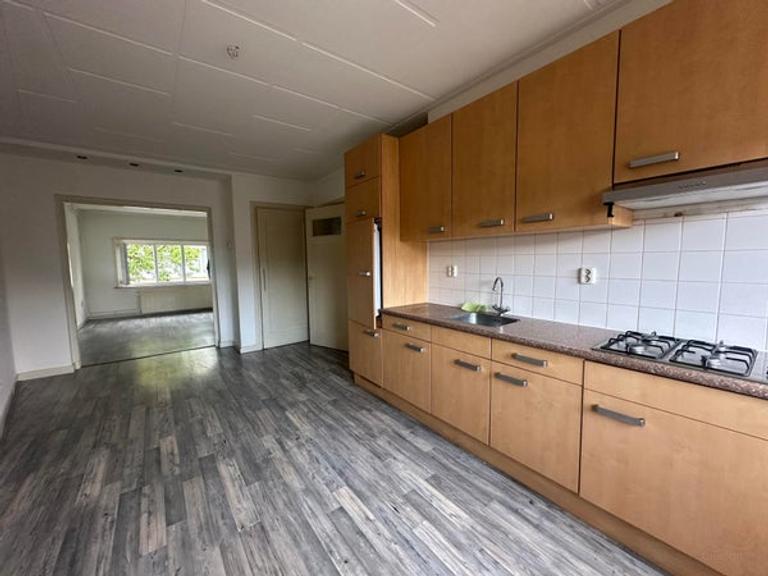 199 m2 huis met 6 slaapkamers - Afbeelding 16