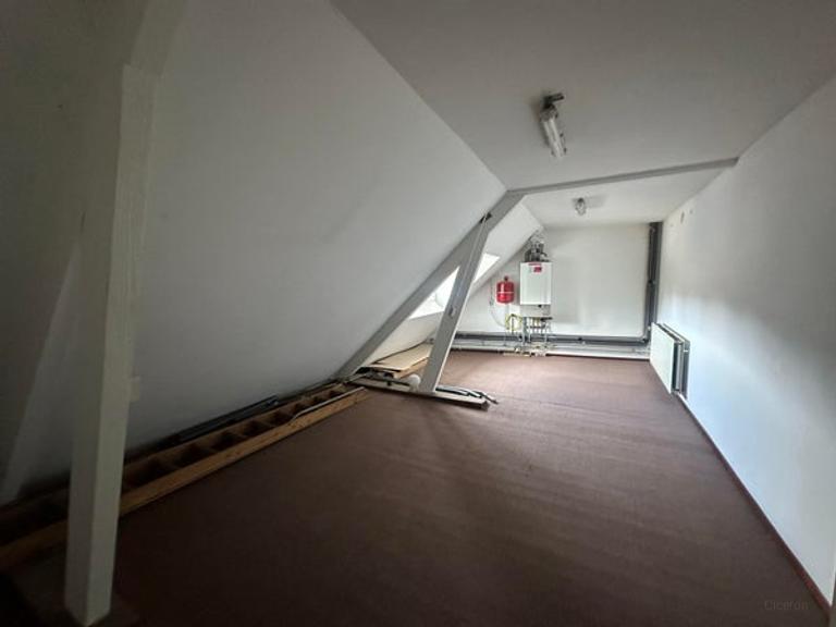 199 m2 huis met 6 slaapkamers - Afbeelding 5