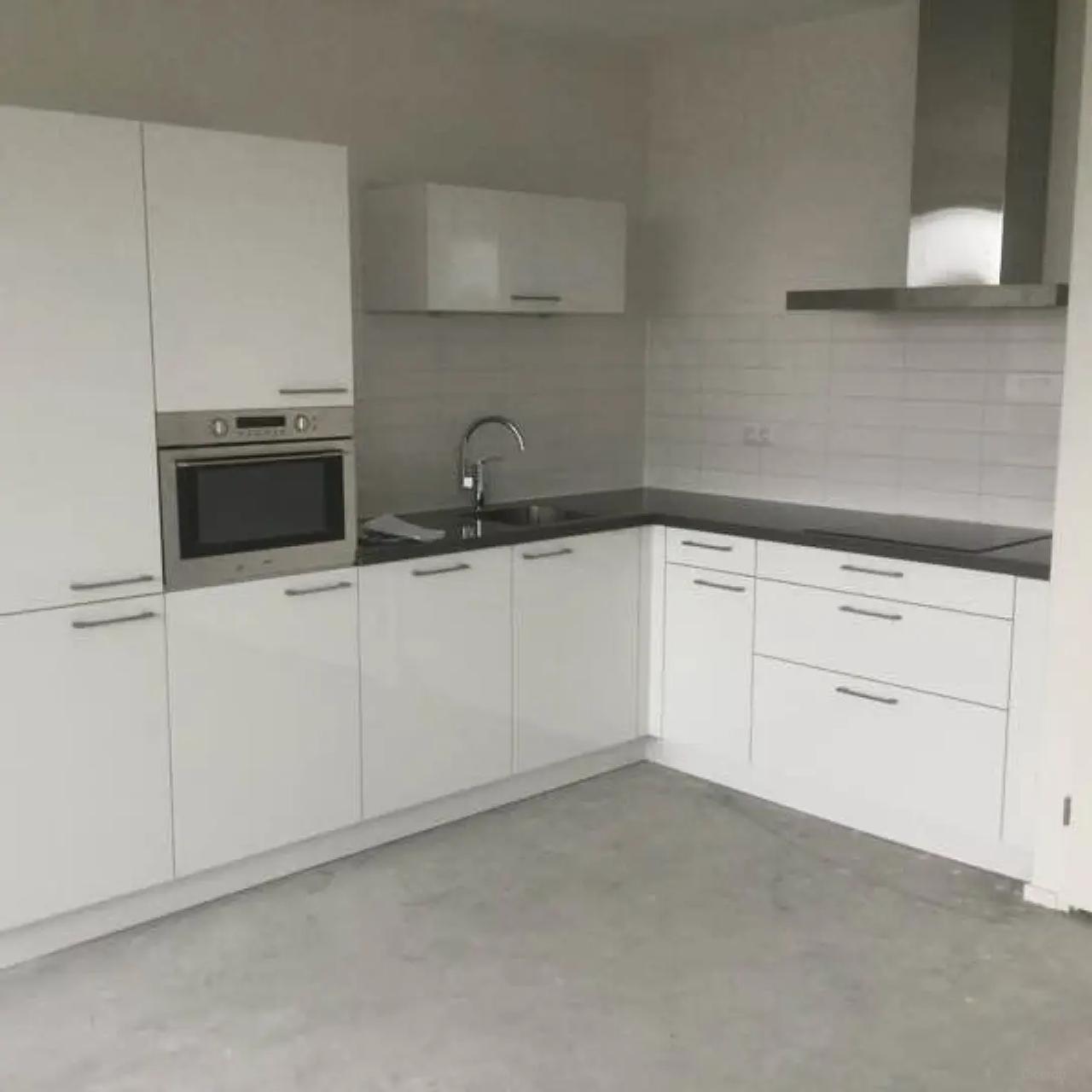 3-room apartment with south-facing balcony - Image 4