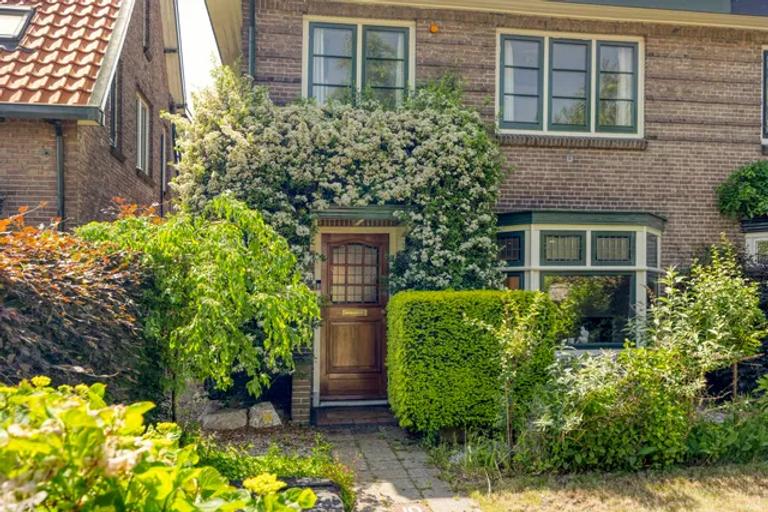 Gestoffeerde eengezinswoning met tuin in Amersfoort - Afbeelding 2