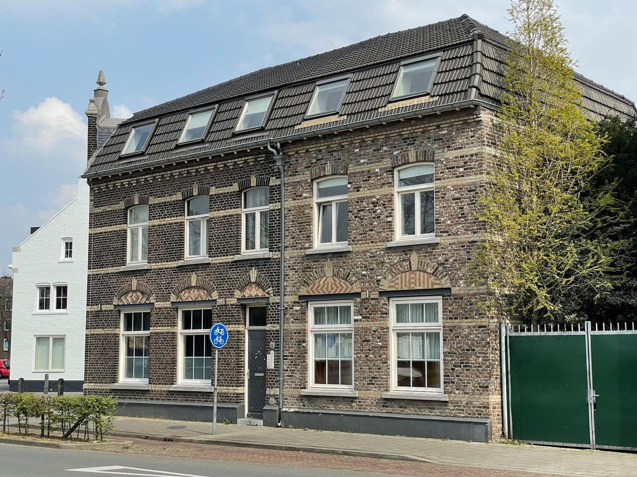 Studio met eigen badkamer in Nazareth - Afbeelding 1
