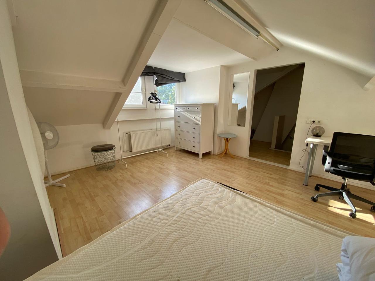 Gemeubileerde kamer met tuin in Caberg - Afbeelding 2