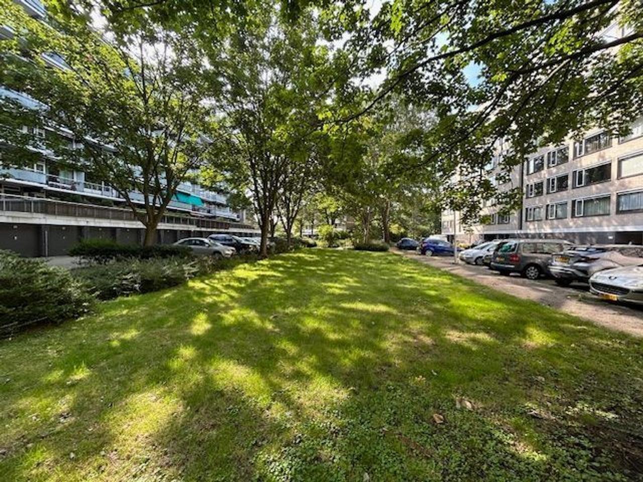 130 m2 appartement met lift en balkon - Afbeelding 2