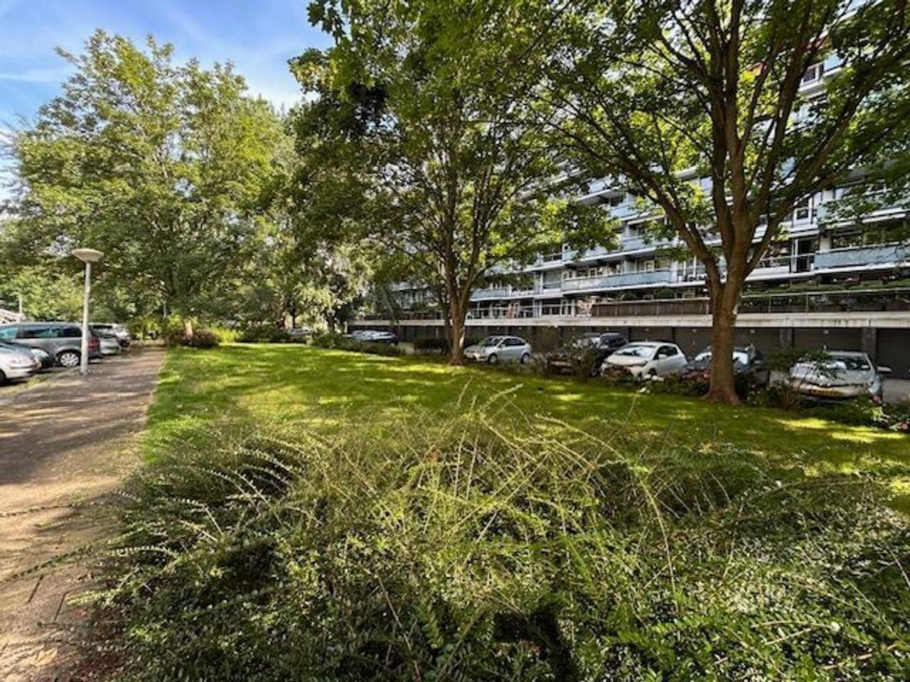 130 m2 appartement met lift en balkon - Afbeelding 1