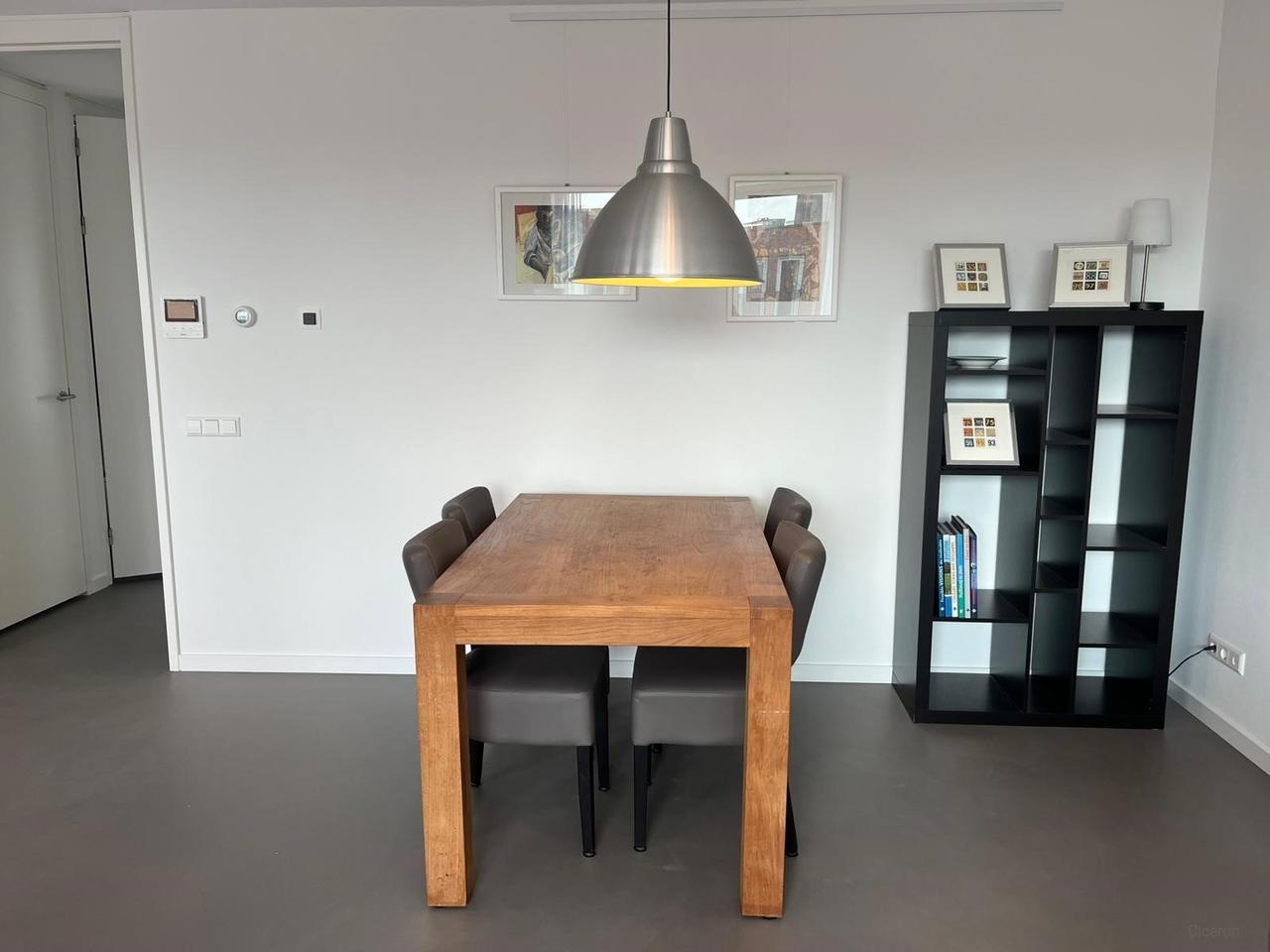 Furnished 3-room apartment with parking space - Image 4