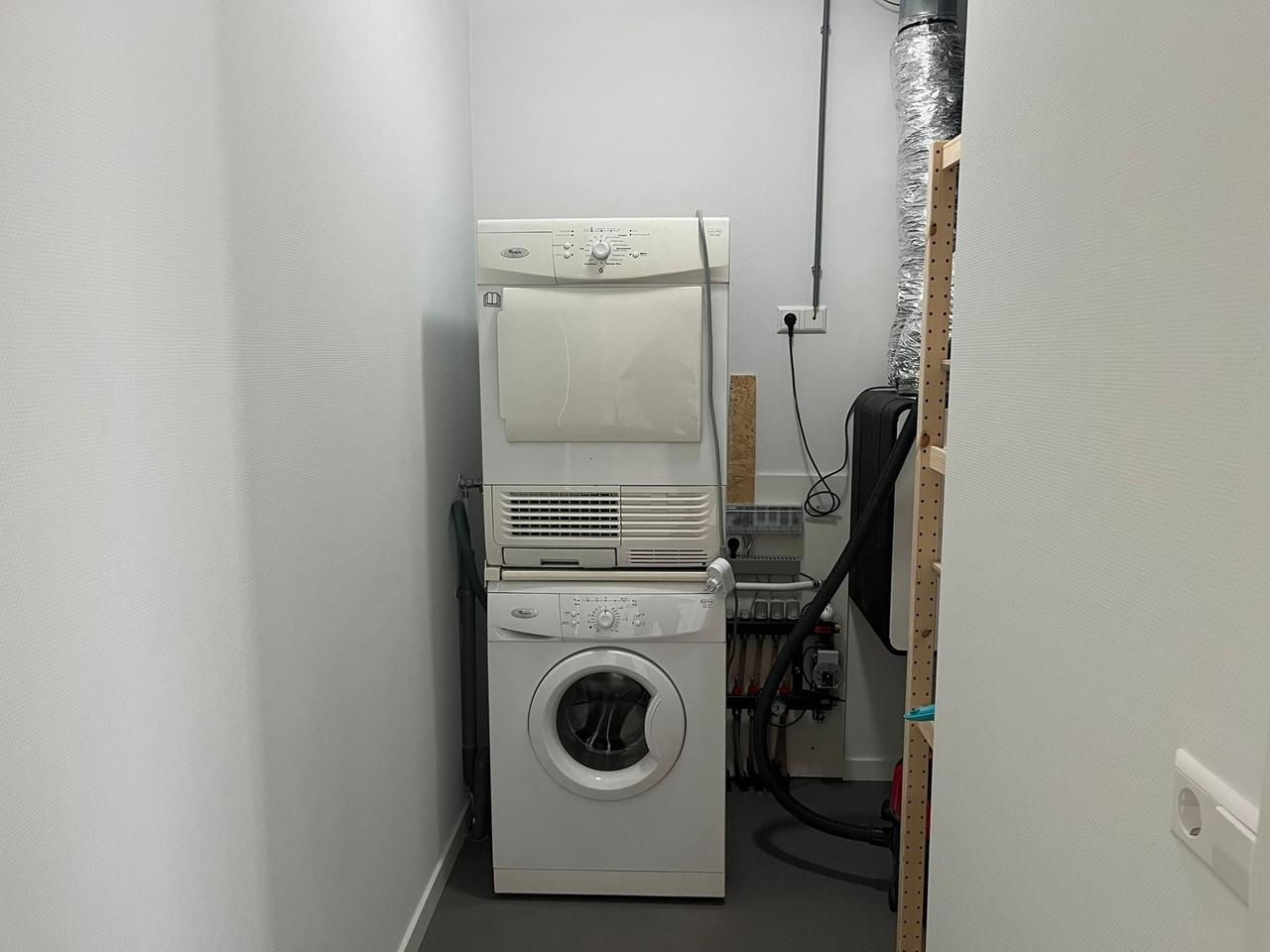 Furnished 3-room apartment with parking space - Image 15