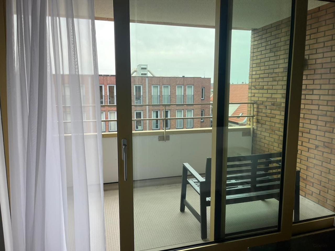 Furnished 3-room apartment with parking space - Image 17