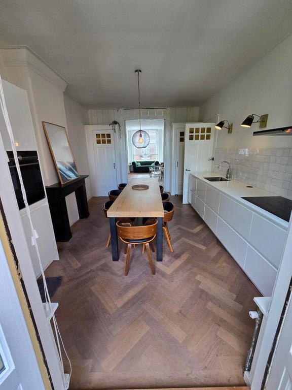 Gemeubileerd 3-kamerappartement West - Afbeelding 12