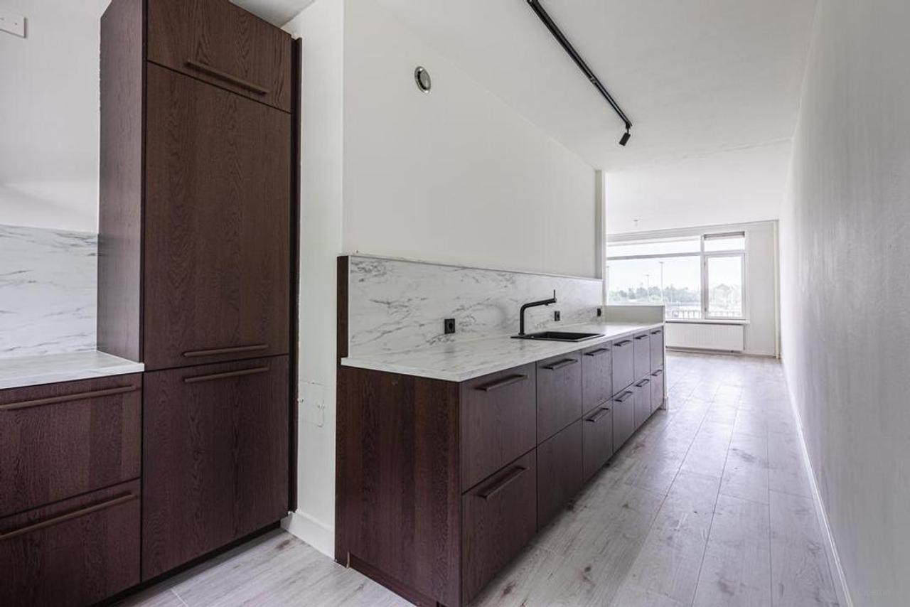 113 m² appartement met 4 slaapkamers - Afbeelding 4