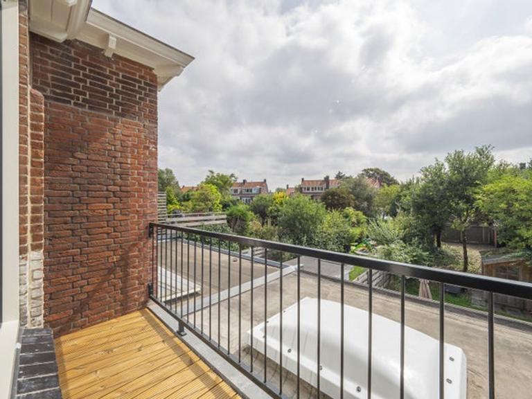 Dubbel bovenhuis met 2 balkons - Afbeelding 9