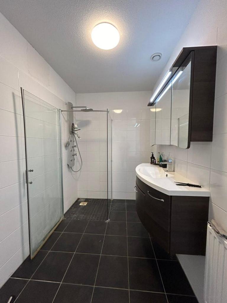 Gemeubileerd appartement vlak bij station - Afbeelding 3