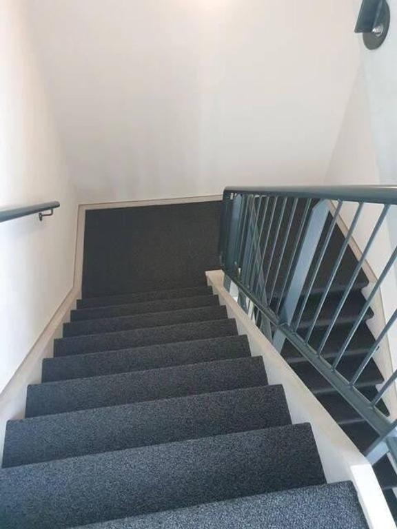 Furnished loft with balcony in Delft - Image 7