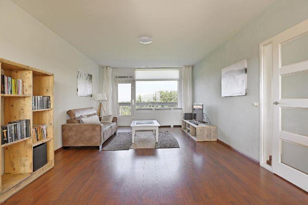 Licht 3-kamerappartement met balkon in Woensel - Afbeelding 2
