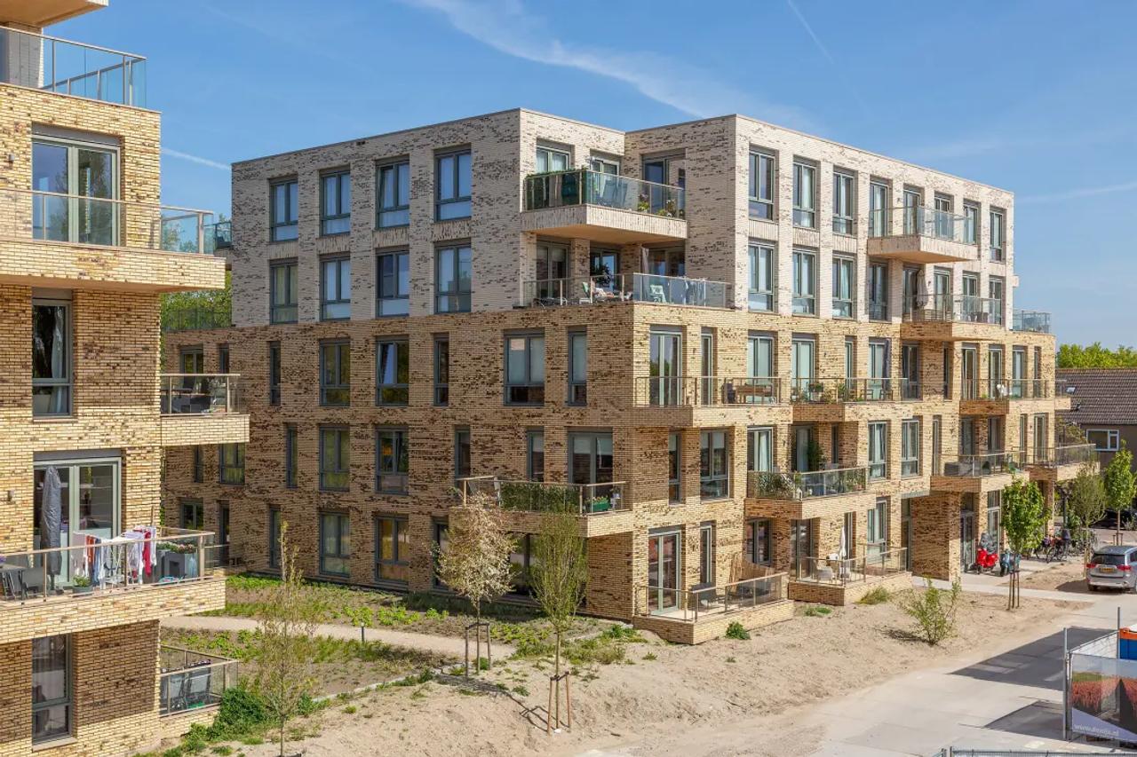 105 m² appartement met balkon op 10e verdieping - Afbeelding 7