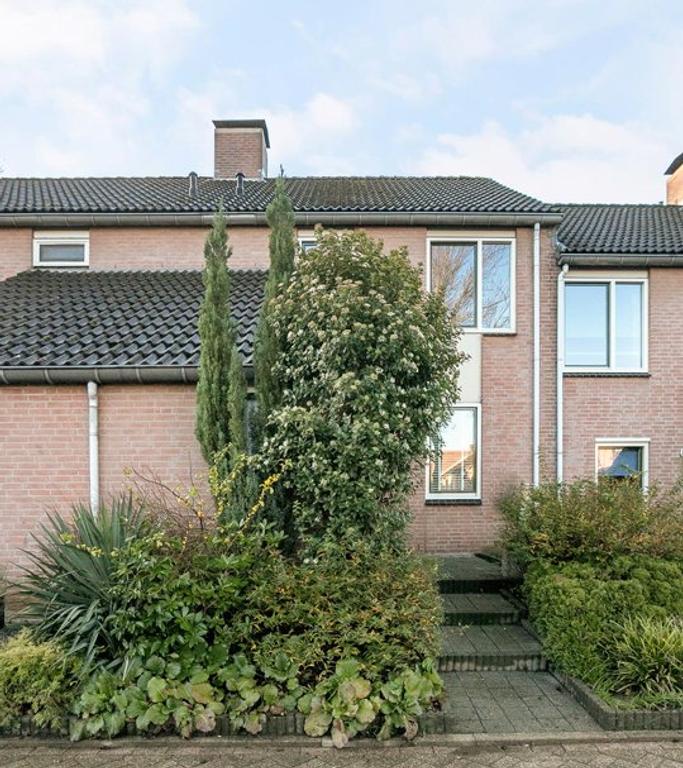 Eengezinswoning met tuin en carport in Heer - Afbeelding 1